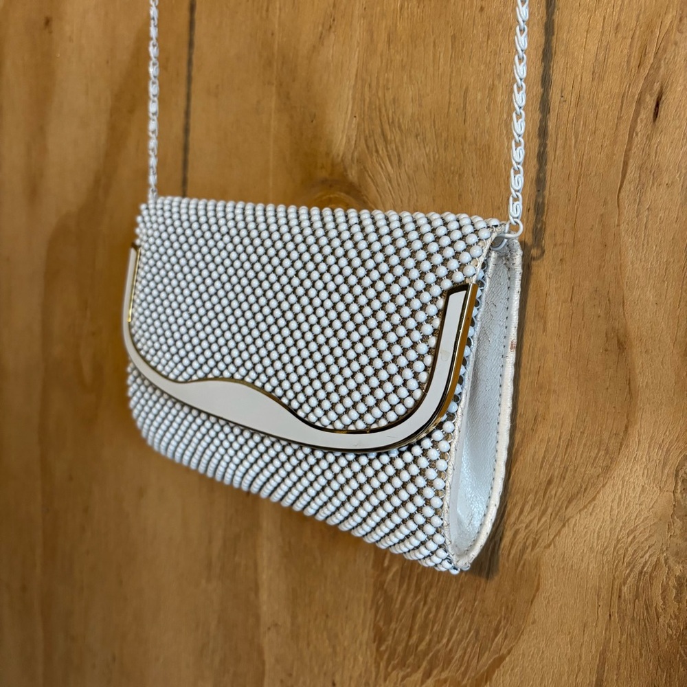 Vintage White Metal Mesh Art Deco Clutch Chain Strap Purse